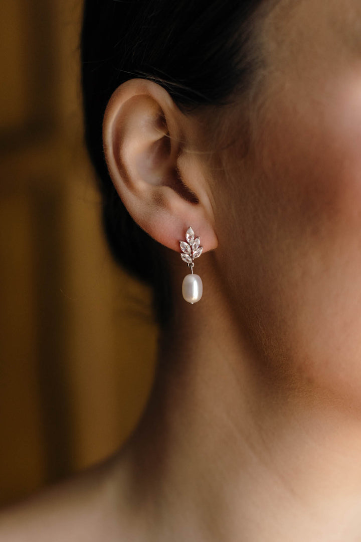 The Elara Earring