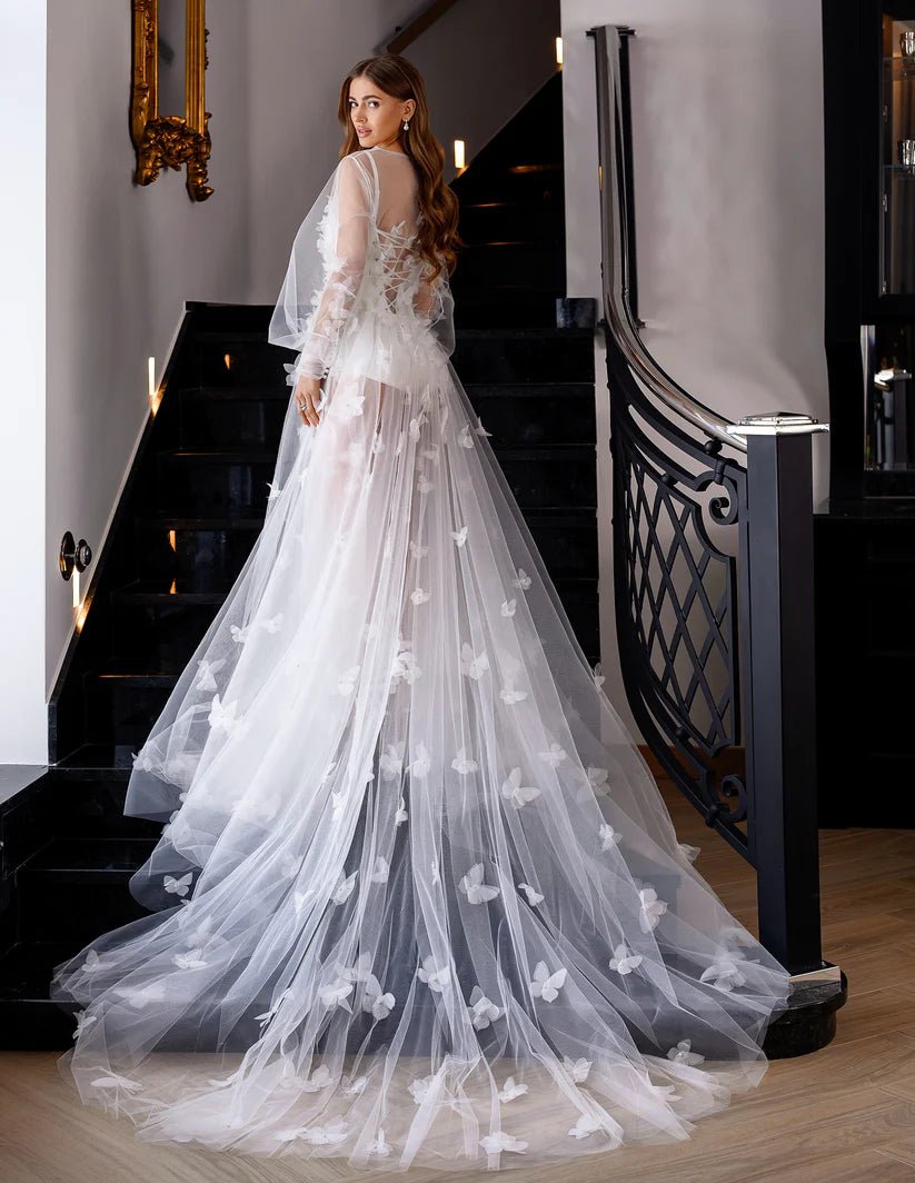 Bride wearing luxury Adelle Bridal Robe - A Stór