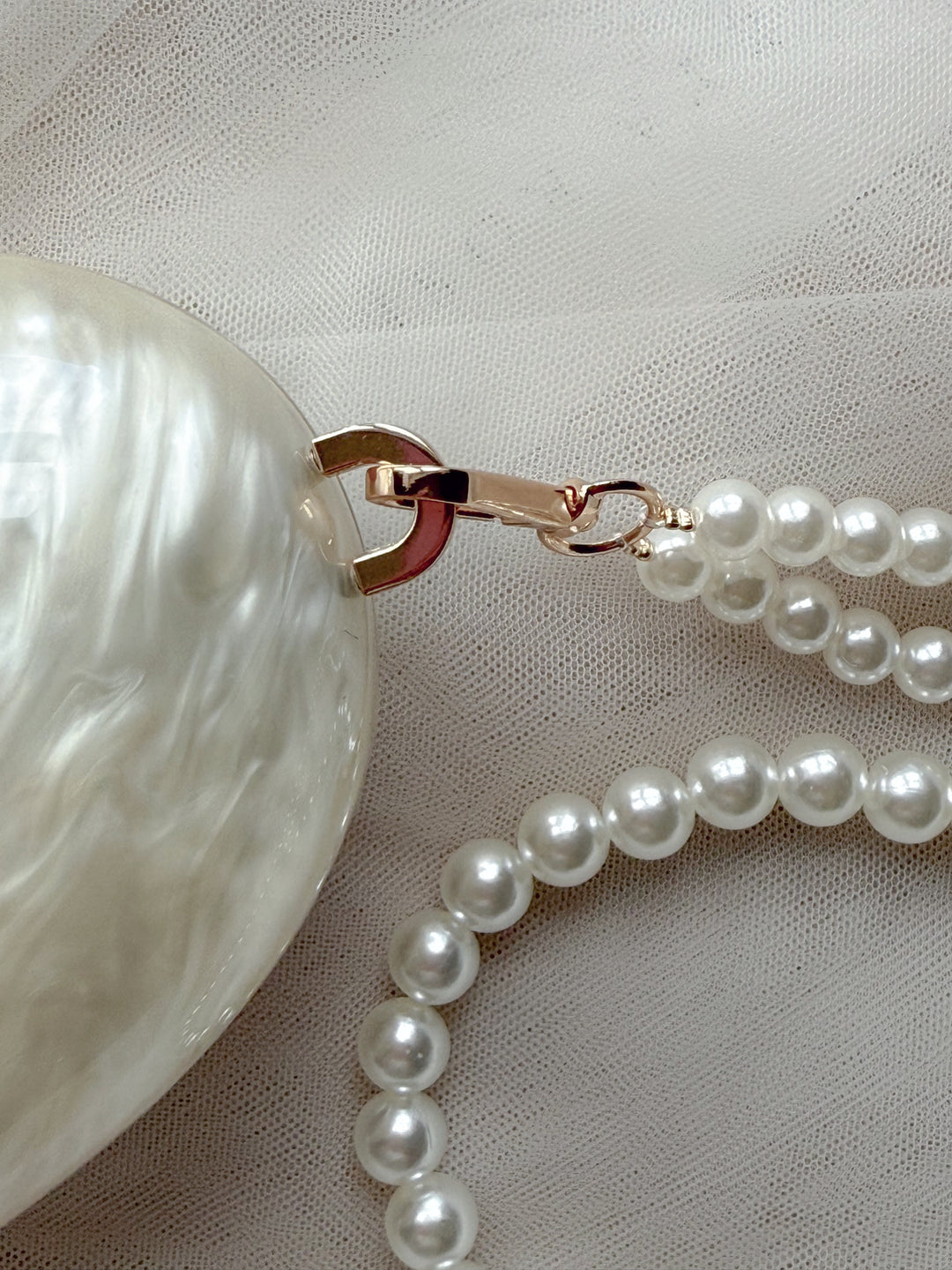 Pearl Mini Heart Bag