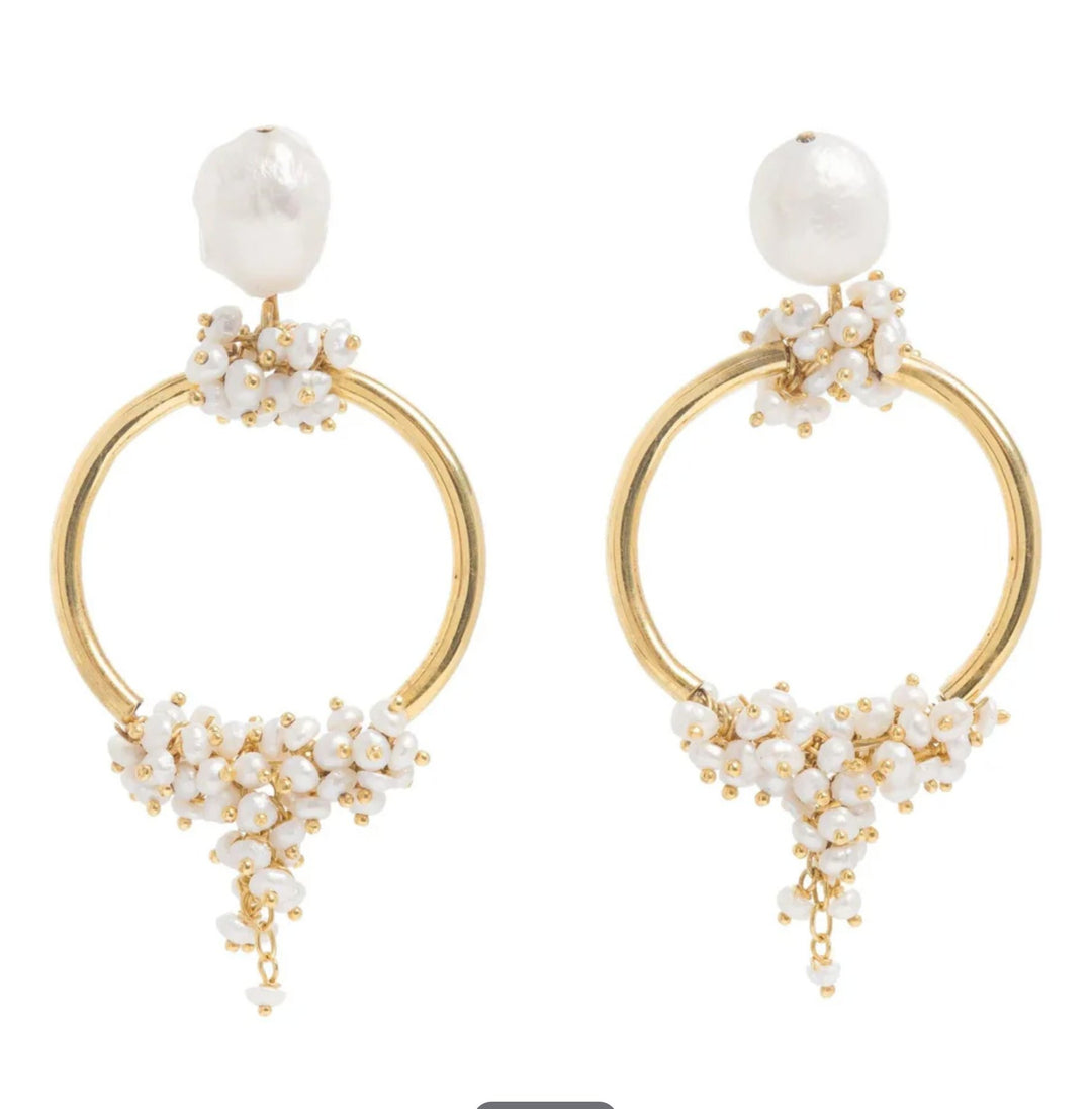 Seed and Baroque Pearl Mid Hoops - A Stór