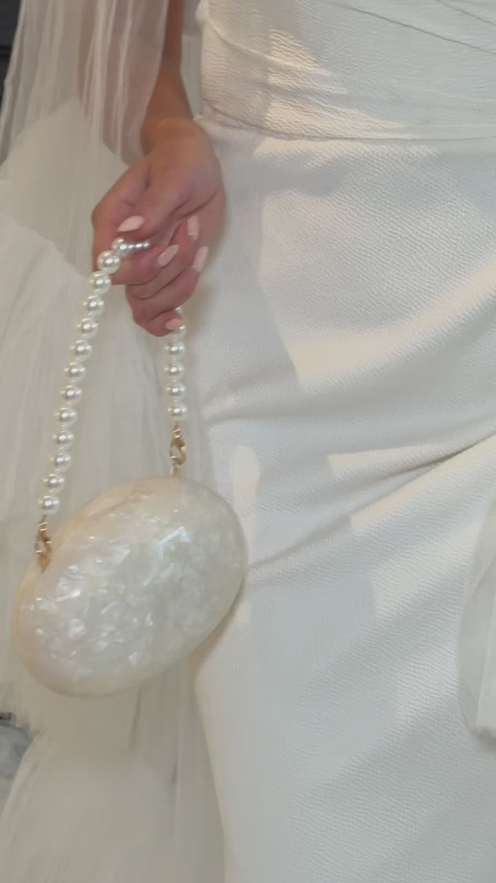 The Mini Egg Clutch